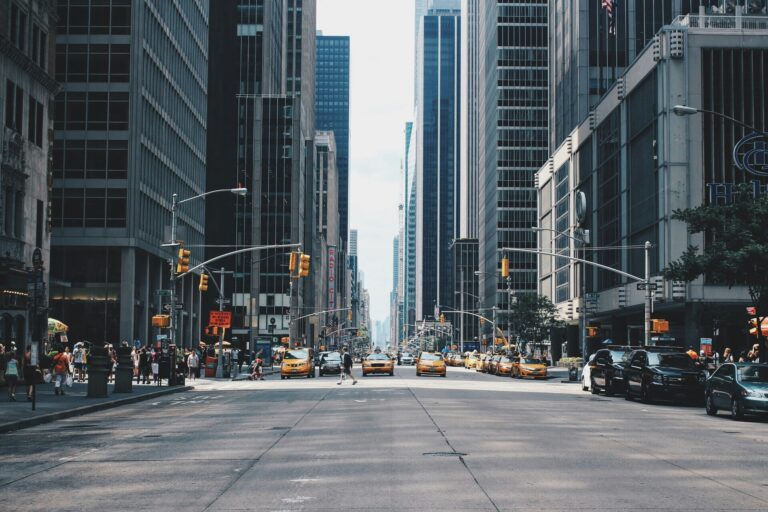 Andrea Cau NV7GJmSq3zc Unsplash